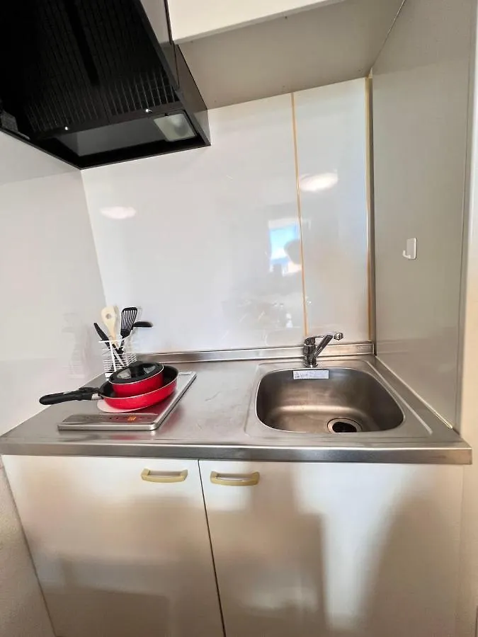 大阪旅・四葉　 Apartment