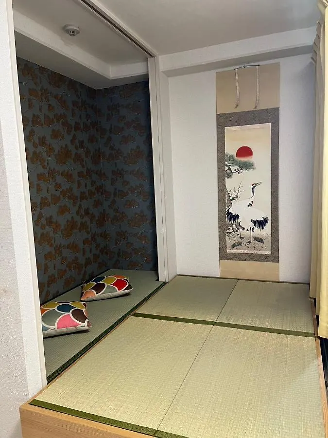 大阪旅・四葉　 Apartment