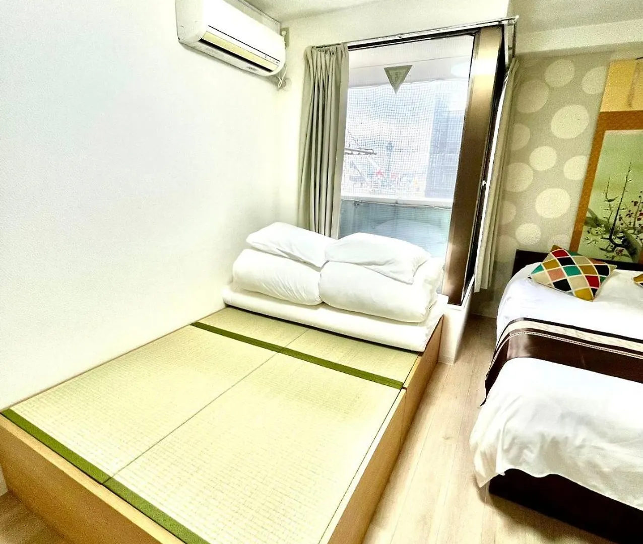 大阪旅・四葉　 Apartment Japan